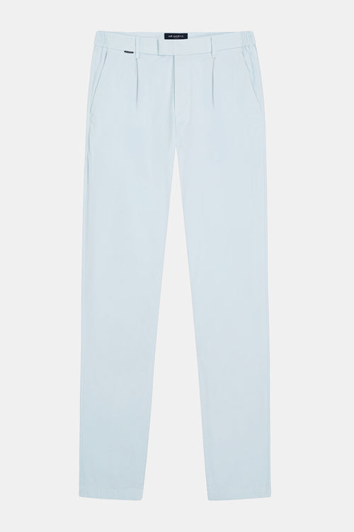 Avenues * The Classic Chinos