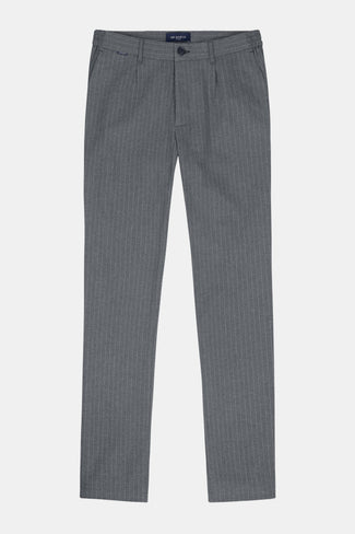 Newmans Pinstripe * The Flannels